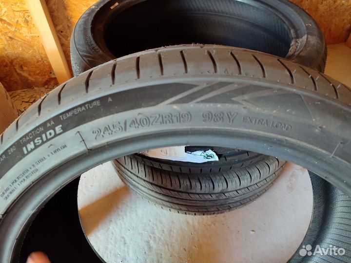 Windforce Catchfors UHP Pro 245/40 R19 98