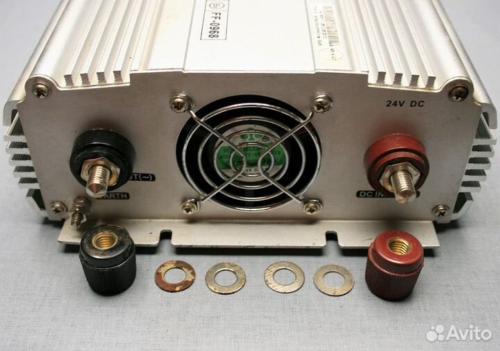 Автомобильный инвертор с 24В на 220В 1000Вт