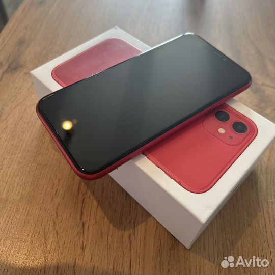 iPhone 11, 64 ГБ