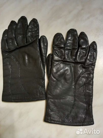 Перчатки женские,кожа