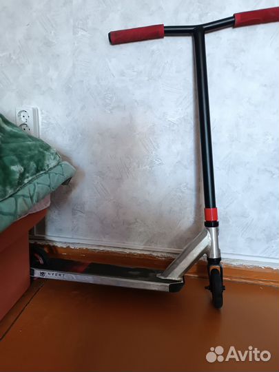 Трюковой самокат парк