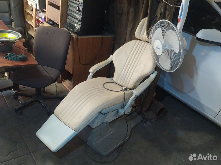 Стоматологическое кресло бу