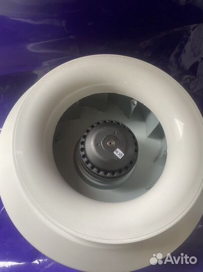 Вентилятор вытяжной канальный 250мм