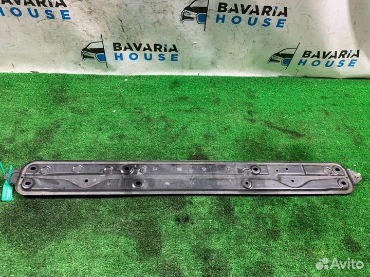 Распорка Bmw 5 F10 N20B20 2012