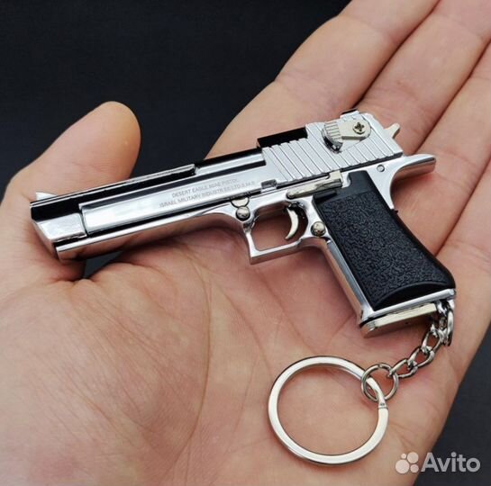 Брелок пистолет Deser Eagle разборный можель 3:1