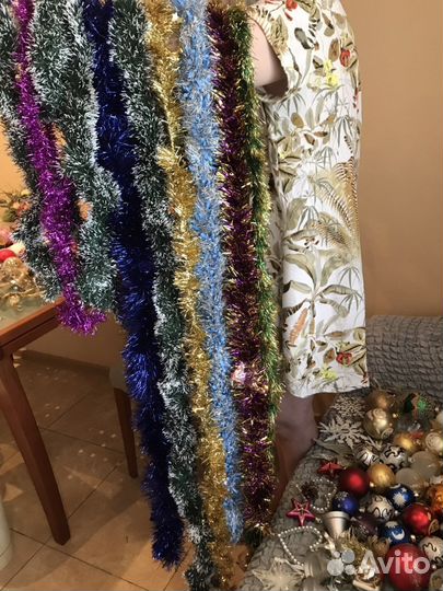 Новогодний декор и елочные игрушки