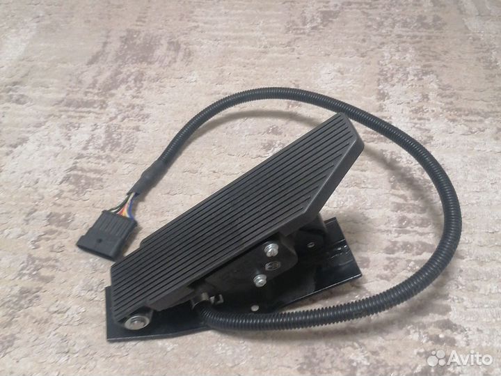 Педаль газа Маз 5440