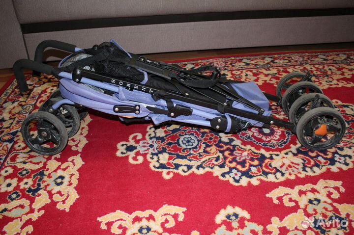 Коляска-трость