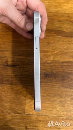 iPhone 14, 128 ГБ