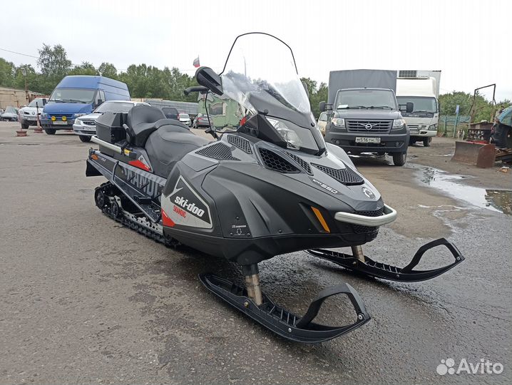 Продам Новый BRP Ski-Doo Skandic WT 550F