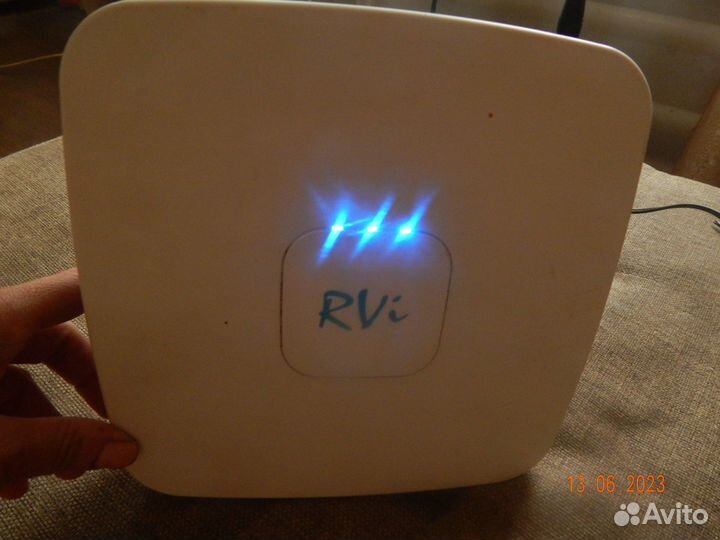 Видеорегистратор RVI-R04LA