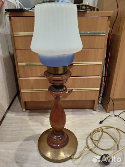 Настольная лампа СССР дерево-стекло