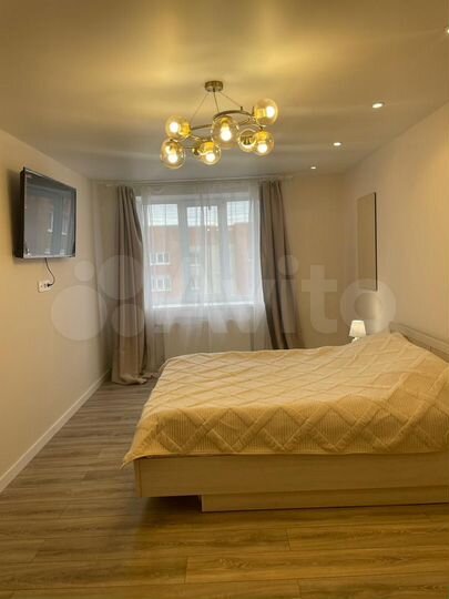 2-к. квартира, 62 м², 9/10 эт.