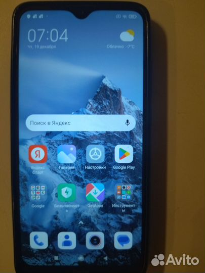 Xiaomi Redmi 8, 4/64 ГБ