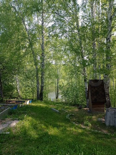 Коттедж 200 м² на участке 10 сот.