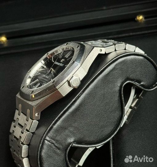 Часы Audemars Piguet