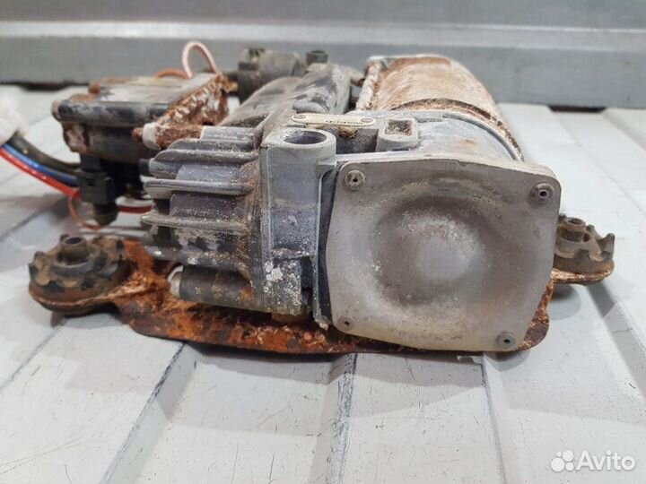 Компрессор подвески Bmw X5 E53 2000-2007