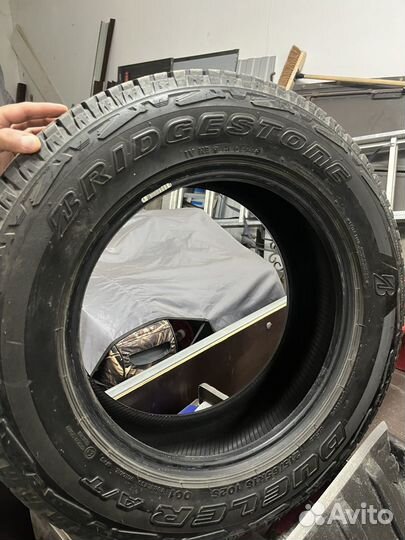 Bridgestone Dueler A/T 215/65 R16