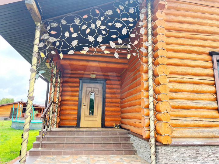 Дом 170 м² на участке 1,43 га