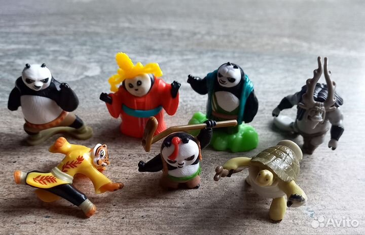 Игрушки из киндера
