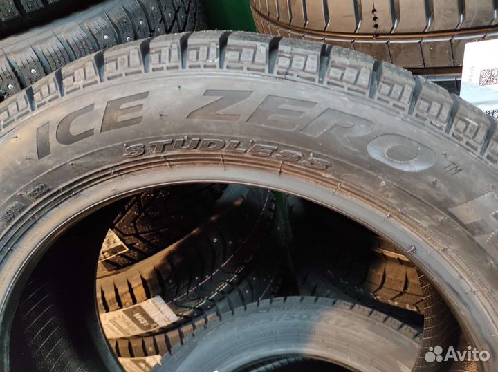 Pirelli Ice Zero FR 225/50 R17 98H