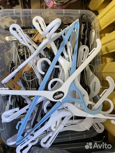 Плечики вешалки