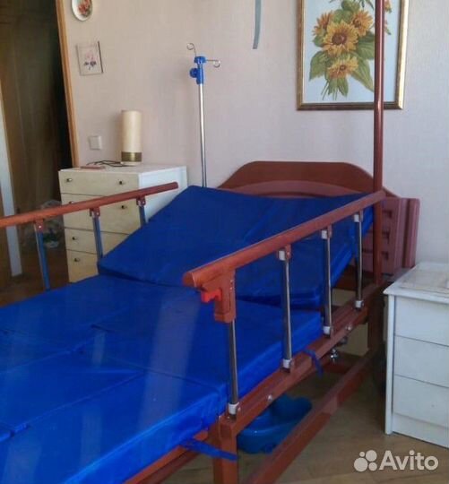 Медицинская кровать для лежачих больных db-11 wc+