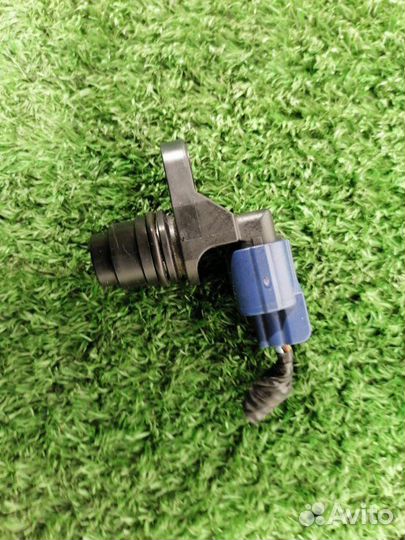 Датчик положения распредвала Honda Stepwgn RG1