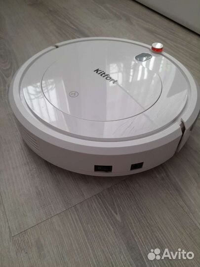 Робот пылесос