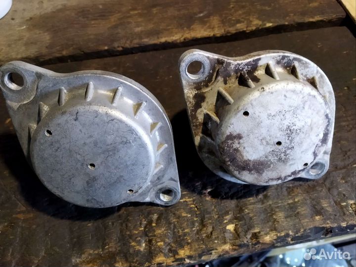 Подушка двигателя audi 100 с4 с3