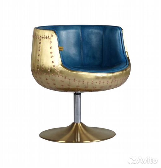 Кресло кожаное вращающееся