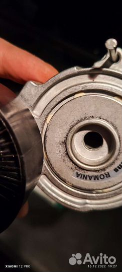 Натяжитель ремня приводного audi