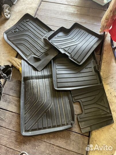 Ковры в автомобиль Рено Аркана идеал