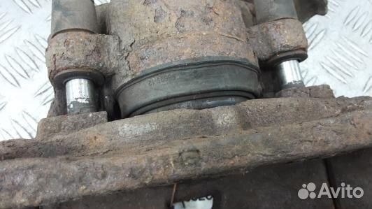 Суппорт тормозной передний правый jaguar XF (X250)