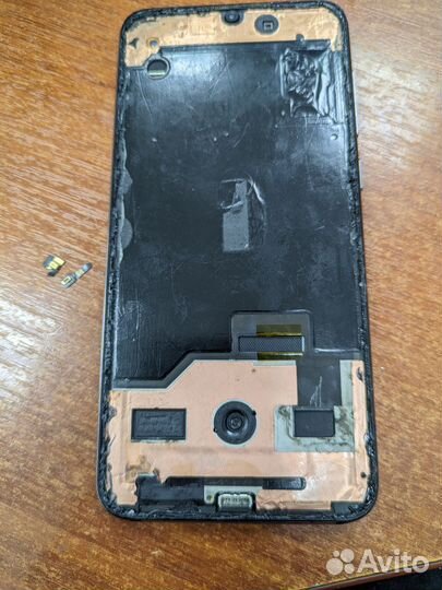 Xiaomi Mi 9 SE, 6/64 ГБ