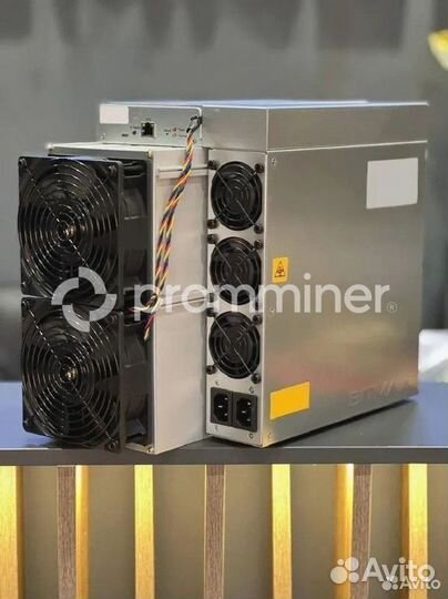 Асик Antminer S19XP 141th