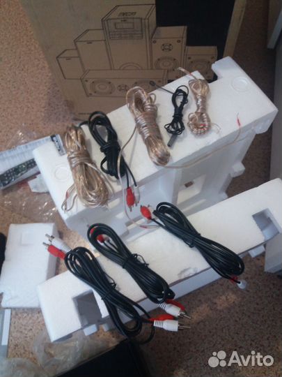 Акустика 5.1 sven ihoo T100U (Активная)