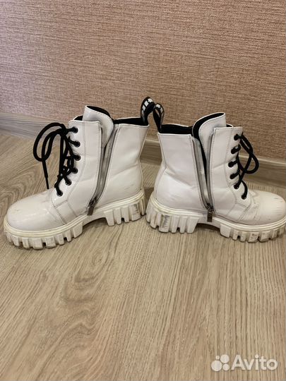 Ботинки для девочки