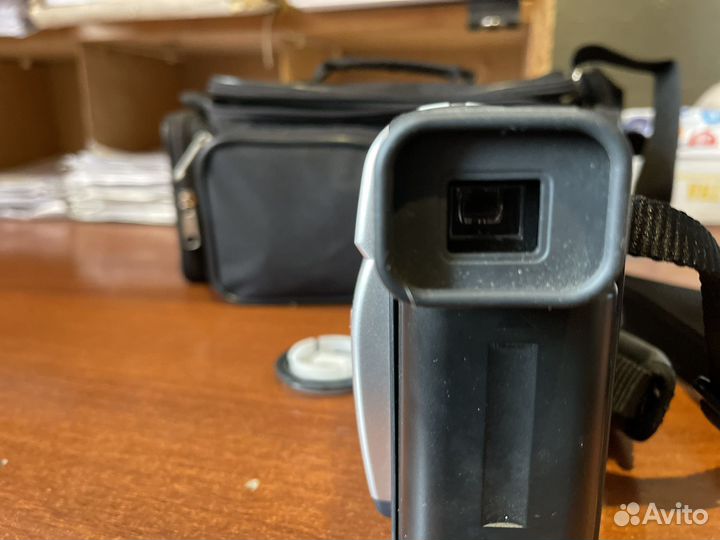 Видеокамера panasonicNV-RZ17