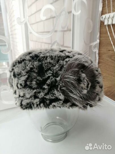 Берет женский.Шапка