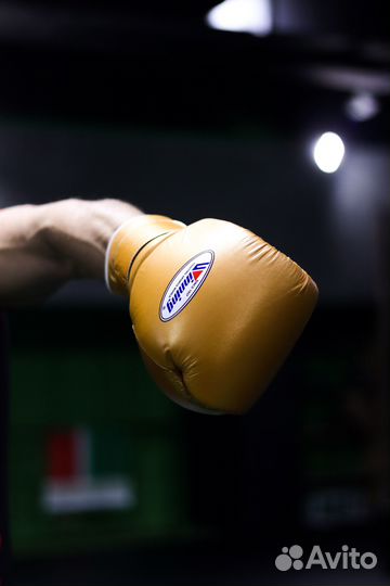 Боксерские перчатки Winning + Rival в подарок