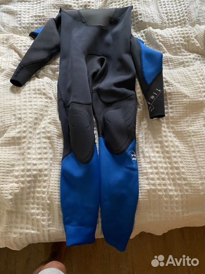 Гидрокостюм billabong M