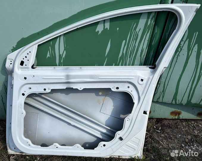 Двери Volvo Cross Country 2013