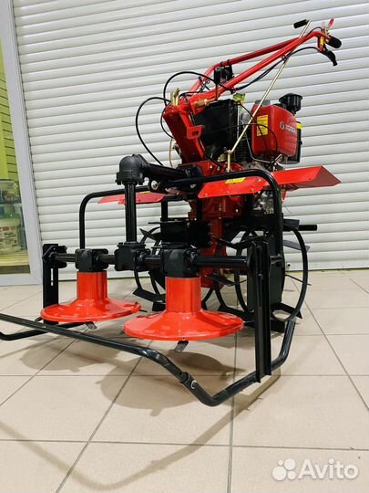 Дизельный мотоблок 9лс+косилка+грунтозацепы