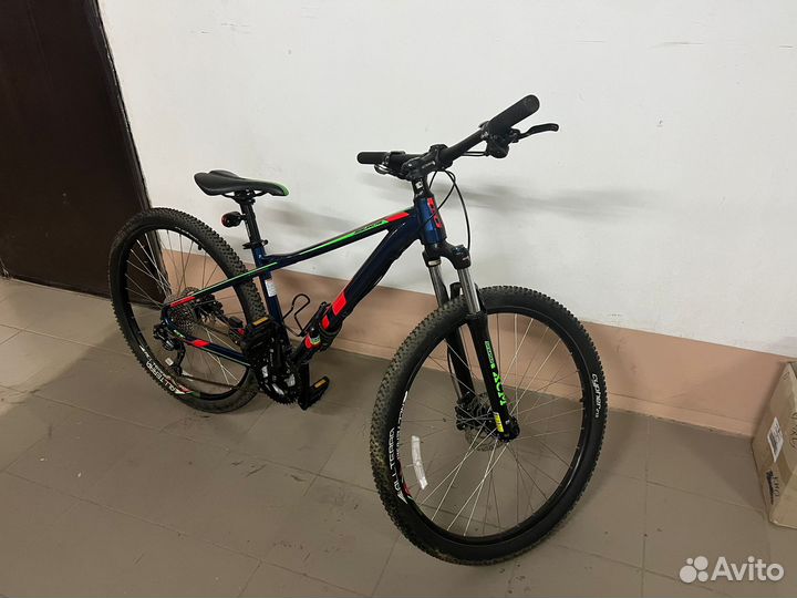 Велосипед gt