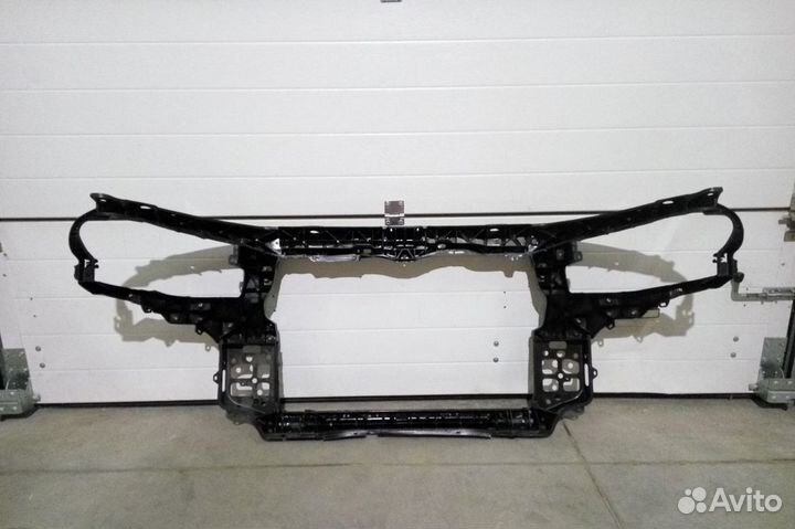 Панель передняя Hyundai Santa Fe 2 CM 2006-2010