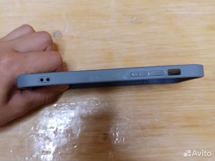 Чехол на айфон