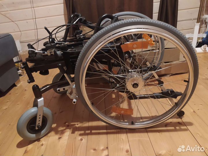 Коляска Ortonica Delux 570 для детей с дцп