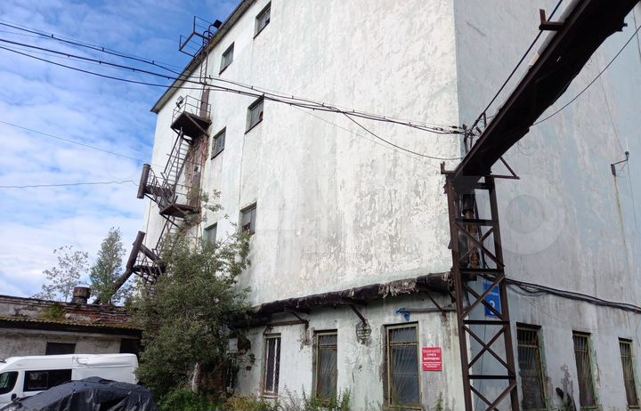 Аренда здания/пом. в нем - г. Мурманск, 5330.1 м²