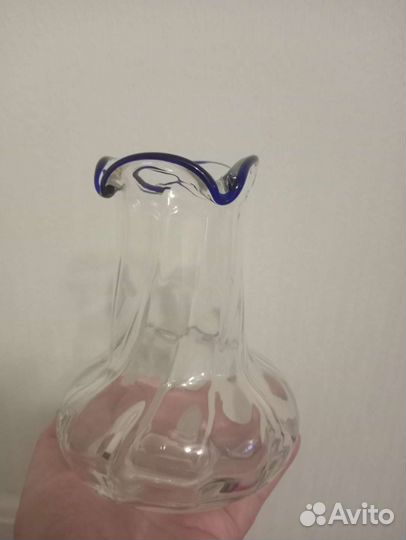 Винтажная ваза с фигурным кобальтовым бортом СССР